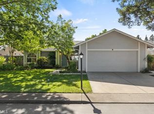 723 Victorian Park Dr, Chico, CA 95926