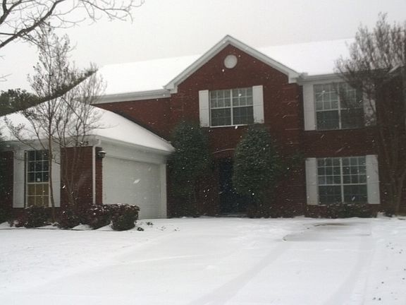 4th image of 1515 Warwick Dr