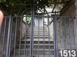 1513 36th Ave, Seattle, WA 98122