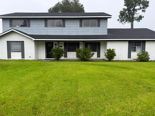 2712 Seattle Ave, Nederland, TX 77627