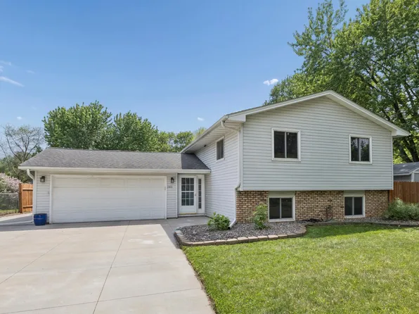 11481 99th Pl N, Maple Grove, MN 55369