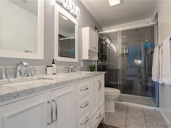 4800 Eagleview Dr Unit 114A, Osage Beach, MO 65065