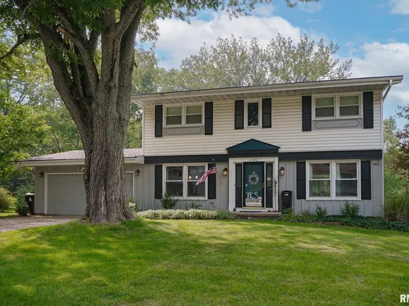 2320 W Riviera Dr, Peoria, IL 61614