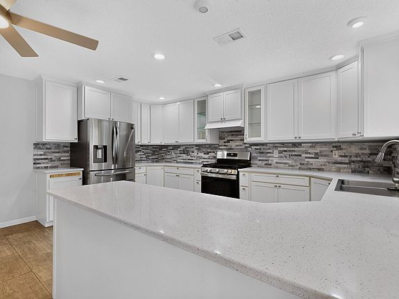 5th image of 5008 Serena Cir NE