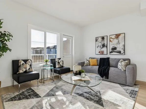 95 N Saddlecrest Cir NE #105, Calgary, AB T3J 0Z2