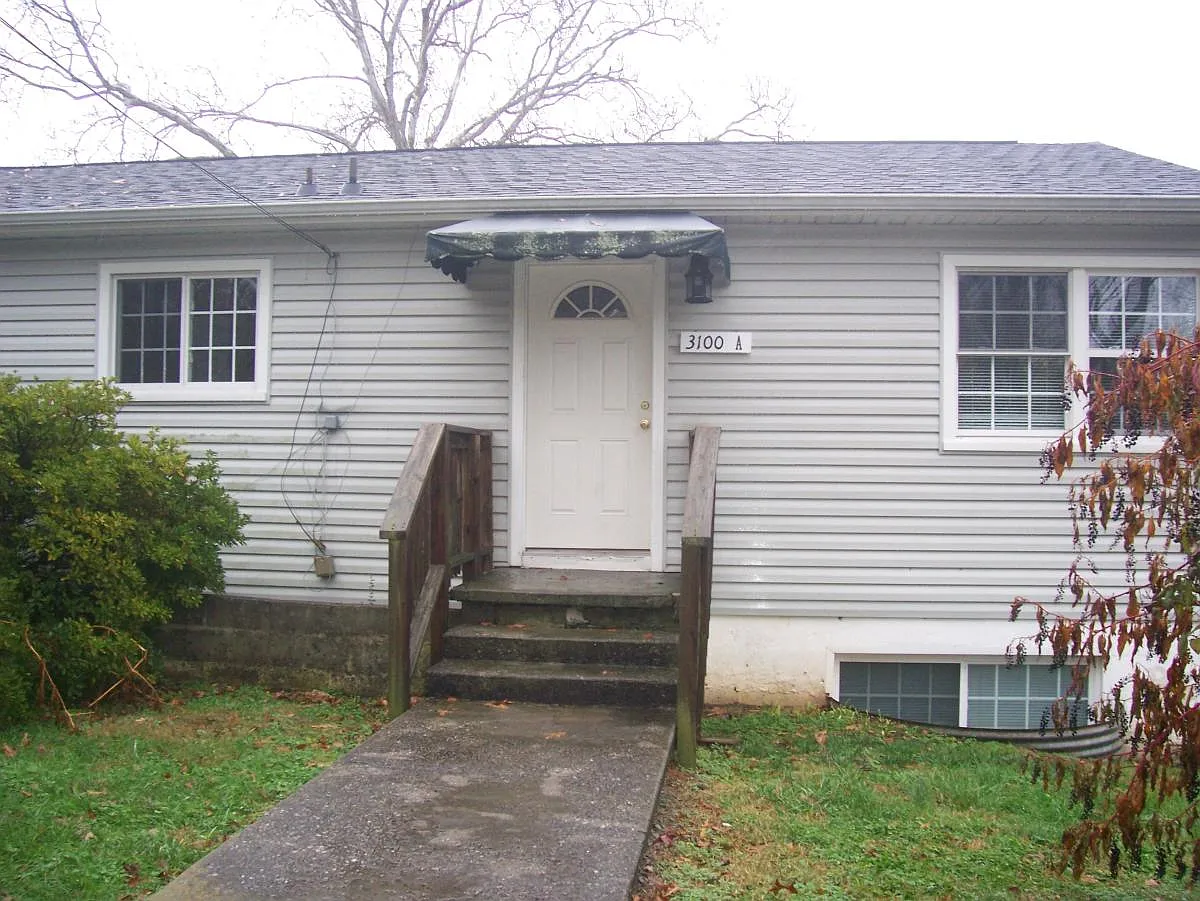 2 bed, 750 sqft, $950 — Photo 1