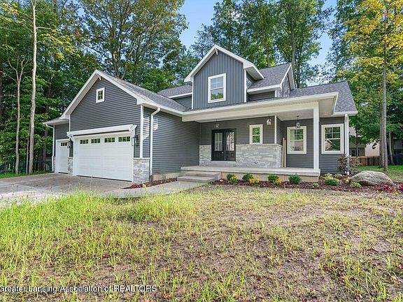 4th image of 2531 Fedewood Ln