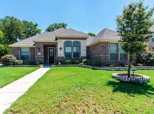 3020 Courtney Ln, Glenn Heights, TX 75154