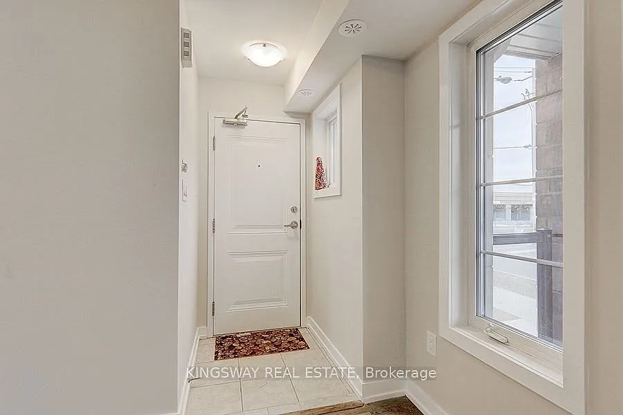 2 bed, $2,600 — Photo 4