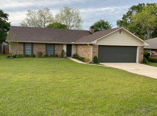 135 Camillia Cir, Ruston, LA 71270
