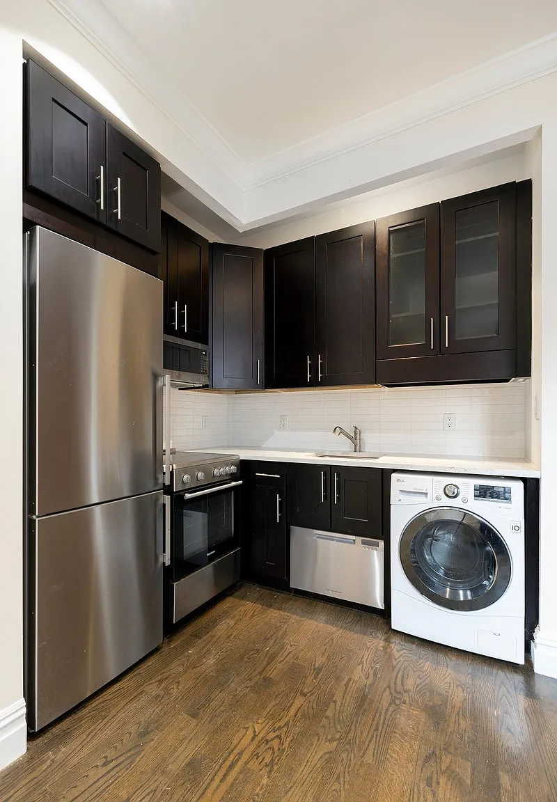 223 Mott Street — Photo 3