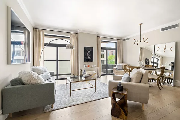 Sold by Thomas Melone, LREB | media 20