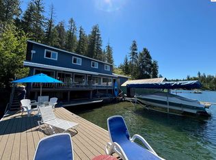 250 E Bottle Bay Rd, Sagle, ID 83860