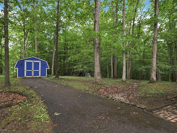3rd image of 60467 Apache Ln