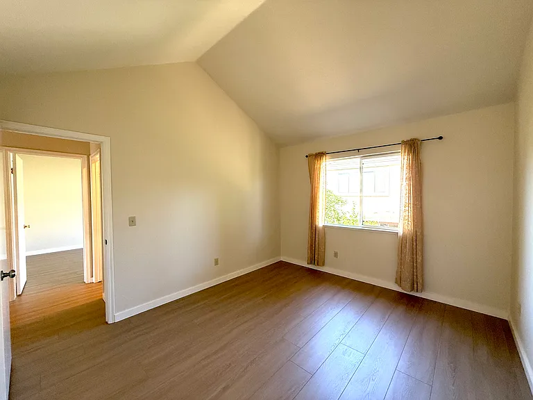 1590 Adolfo Dr — Photo 7