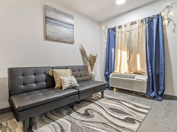 3rd image of 5525 Summer Ave #26ca4cb4a