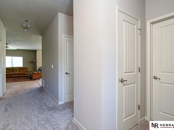 4th image of 4722 N 175th Ave