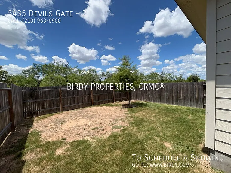 5435 Devils Gate #2 — Photo 32