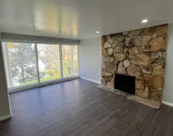 1001 S Lakeview Dr — Photo 7