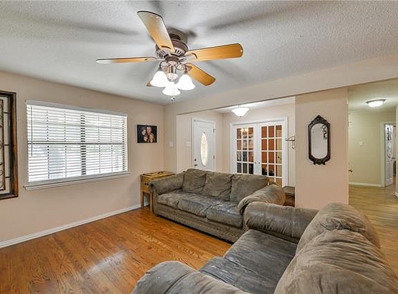5th image of 1451 Donna Dr