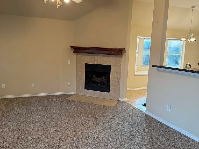 12017 Garden Ct — Photo 2