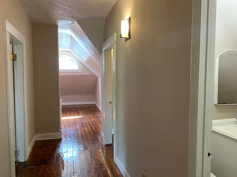 3042 Gilbert Ave #2 — Photo 31
