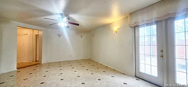 5707 Lovett Oaks — Photo 17