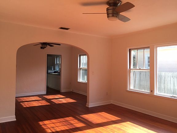 2nd image of 318 Braddock Ave