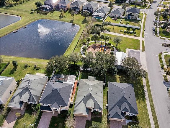 3rd image of 675 Groves End Ln
