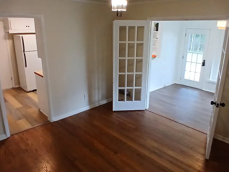 8301 Floyd St — Photo 10