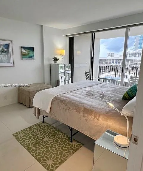 1901 Brickell Ave #B2405 — Photo 9