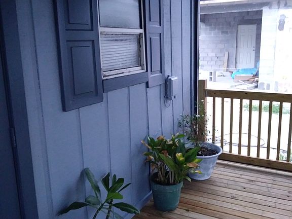 New wood deck & screen porch