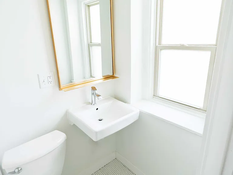 3007 Grand Ave #10 — Photo 6