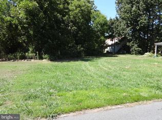 N 1st St, Crisfield, MD 21817