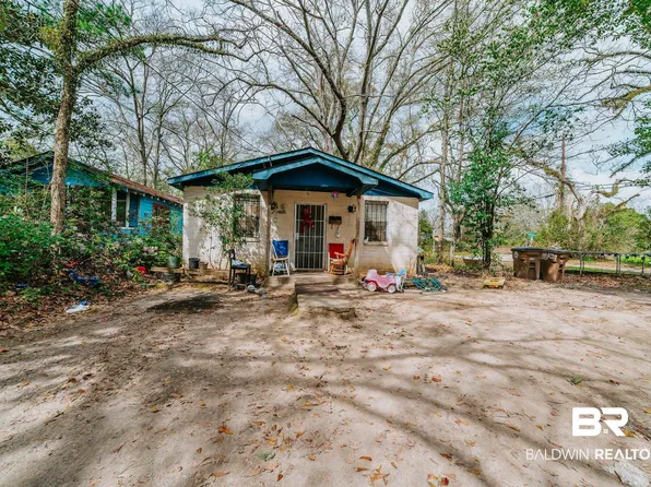 2004 Edwards Ave, Mobile, AL 36617