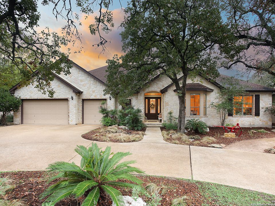 1st image of 30803 KEENELAND DR