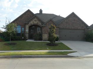 443 Bristol St, Roanoke, TX 76262