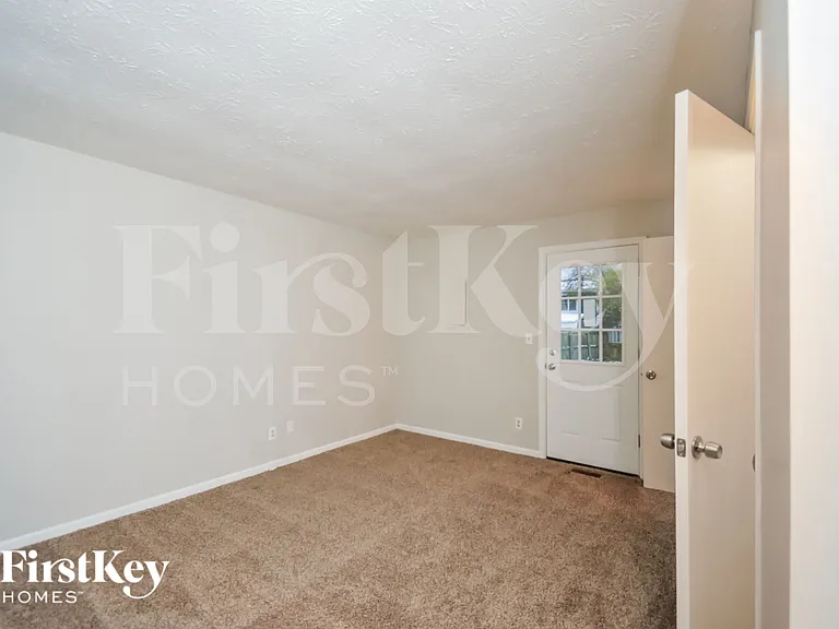 5707 Windward Way — Photo 7