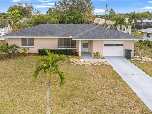 5311 14th Avenue Dr W, Bradenton, FL 34209