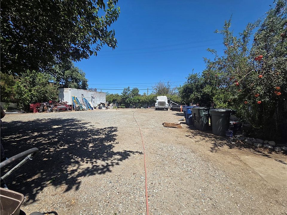 2nd image of 303 W State St Lot 1