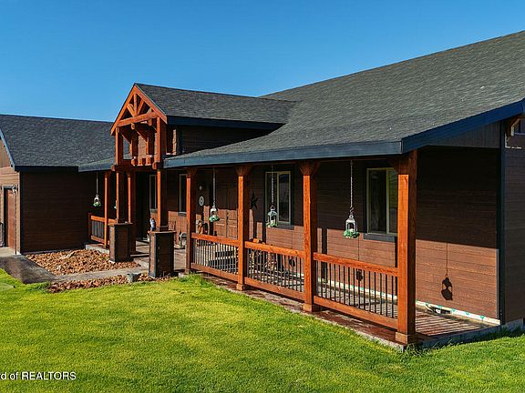 4th image of 3170 N Us Highway 30