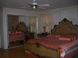 5th image of 2818 W Kimball Ave