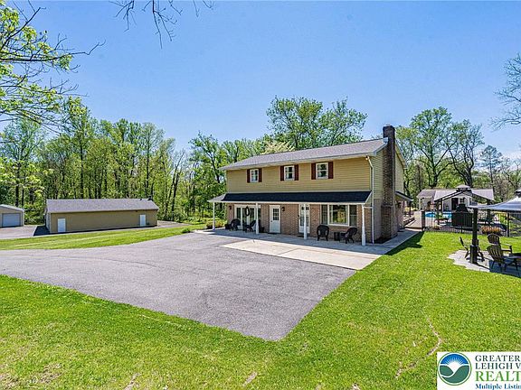 2nd image of 3857 Friedens Rd