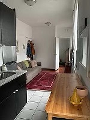 2nd image of 90 Stanton St APT 2A