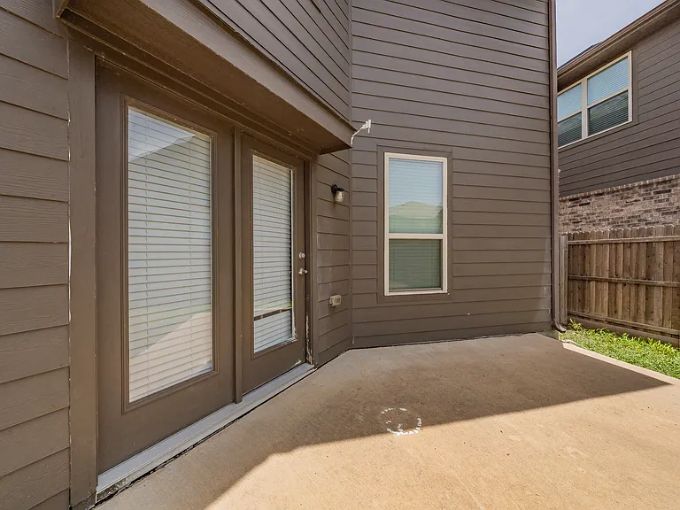 6268 Topsail Dr — Photo 39