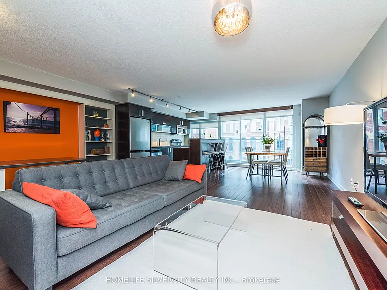 205 Frederick St #404 — Photo 1