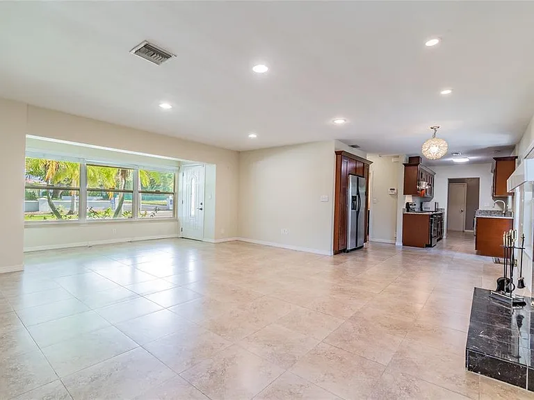 303 Wildwood Way #A — Photo 8