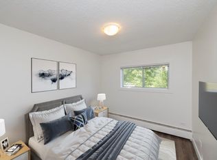 1440 Memorial Dr NW, Calgary, AB T2N 3E5