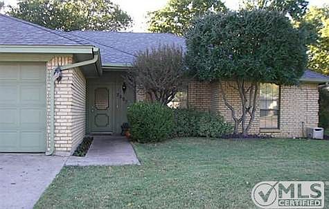 1st image of 2507 Bayberry Ln
