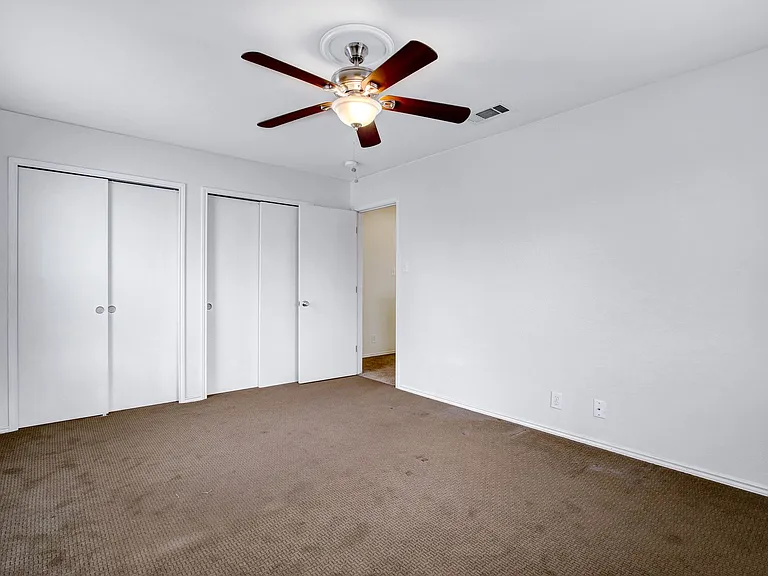 2619 Crown Arbor Dr — Photo 20